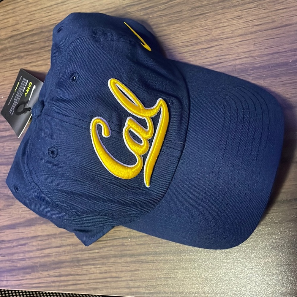 Nike DRI-FIT Cal Hat